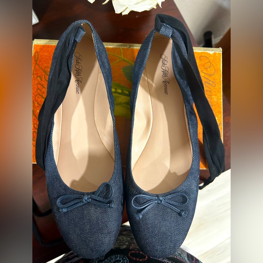 Saks Fifth Avenue Blue Flats with Black Bow